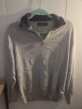 Nautica Men's Light Gray Half-Zip Sweater with Navy Ribbed Collar
